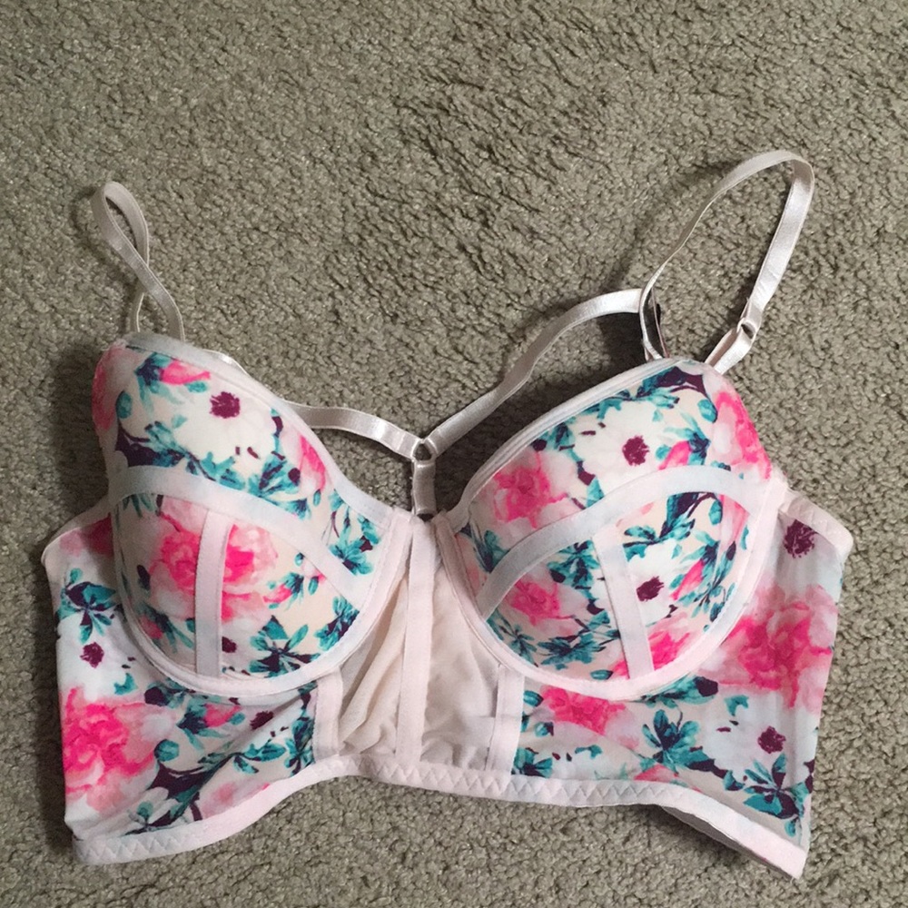 NEW FLORAL BRALETTE